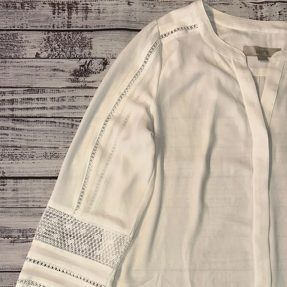 LOFT Ivory Blouse with Lace Detail Sz. M - Picture 7 of 9